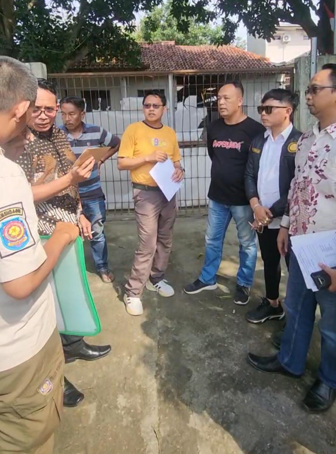 Diduga Langgar Prosedur, Satpol PP Kabupaten Cirebon Dilaporkan ke Ombudsman oleh Pengusaha UMKM