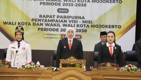 Hadiri Sertijab Walikota dan Wakil Walikota Mojokerto, Gubernur Khofifah Ajak Siapkan Sekolah Rakyat untuk Keluarga Miskin dan Miskin Ekstrim