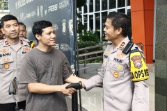 Polres Gresik Kembalikan Motor Yang Hilang, Pemilik : Terimakasih Pak Kapolres