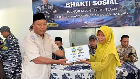 Pangkalan TNI AL Tegal Gelar Baksos di POSAL Sigandu Batang