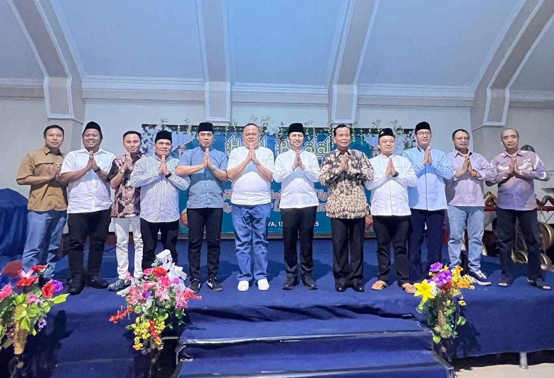 Emil Dardak Hadiri Halal Bihalal Fraksi Demokrat DPRD Jatim: Perkuat Silaturahmi dan Konsolidasi Menuju 2029