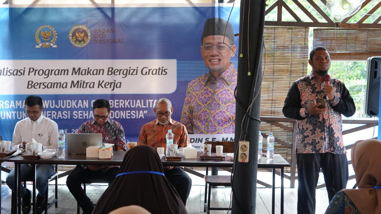 Kualitas Gizi Lahirkan SDM Berkualitas, Warga Pontianak Antusias Kedatangan Tim Sosialisasi Program MBG