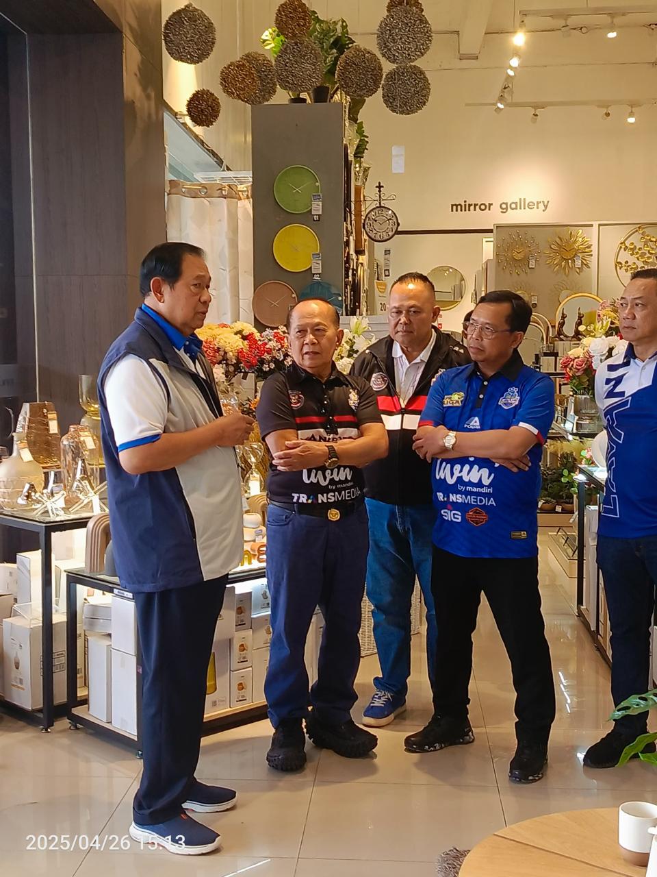 Fraksi Demokrat DPRD Jatim Nobar LavAni, Rayakan Kemenangan Sempurna