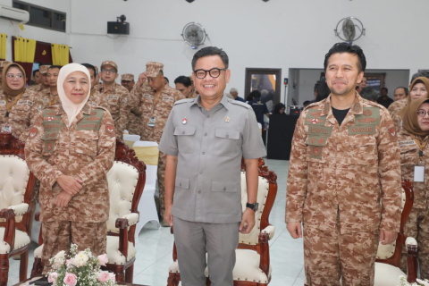 Gubernur Lemhanas Sebut Jatim Retreat 2025 Pertama di Indonesia Pasca Lembah Tidar Magelang , Tekankan Pentingnya Kolaborasi dan Searah dengan Pemerintah Pusat