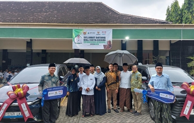 Gandeng BAZNAS dan MUI, Indomaret Salurkan Rp3,9 Miliar untuk Program UMKM dan Pendidikan