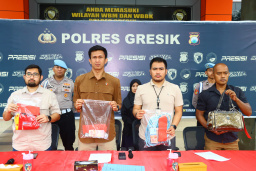 Kurun Waktu Sebulan Polres Gresik Ungkap 15 Kasus Kriminal, Amankan 22 Tersangka