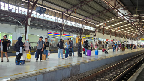 Kepadatan Penumpang Capai 12 ribu di Stasiun Purwokerto, PT KAI Pastikan Layanan Tetap Optimal