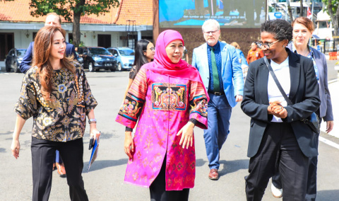 Gubernur Khofifah Optimis Dua Program Master Degree King’s College London Kuatkan Kualitas SDM Jatim