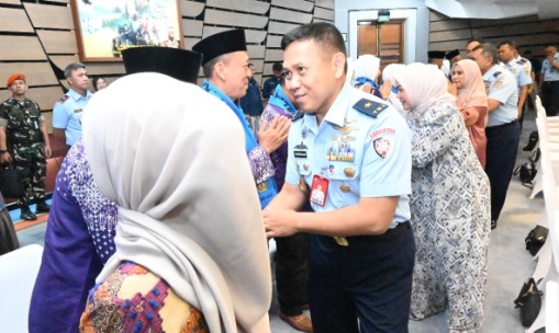 Kas Koopsud I Hadiri Pelepasan Jamaah Haji TNI AU di Mabesau