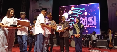 Penuhi Alun-alun Pemkab, Ribuan Warga Hadiri Pelantikan SMSI Blitar Raya