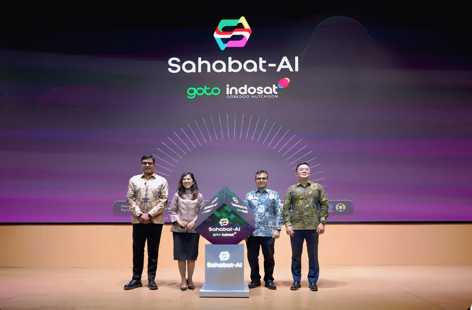 GoTo dan Indosat Luncurkan Sahabat-AI 70 Miliar Parameter: Dorong Kedaulatan Digital dan Talenta Teknologi Indonesia