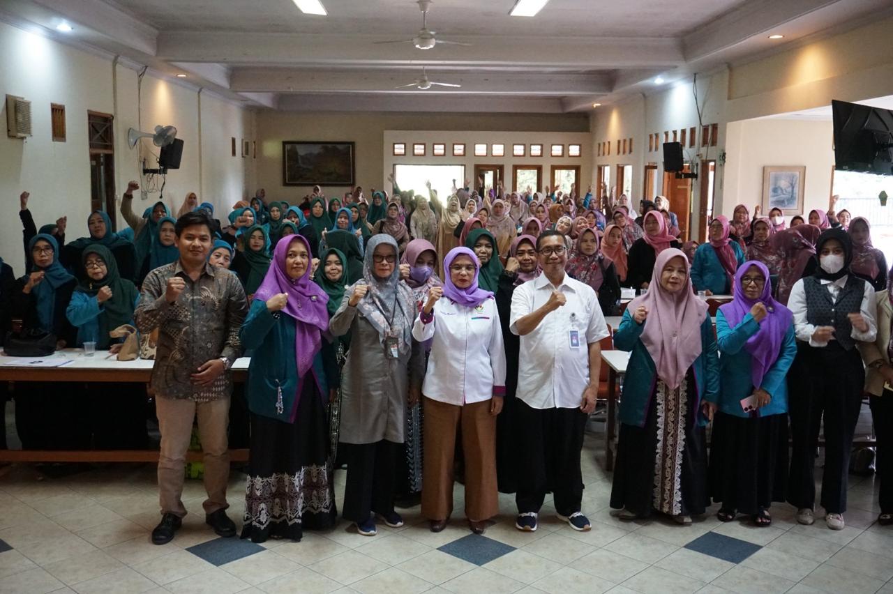 Komisi IX berama BGN Gelar Sosialisasi Program MBG untuk Warga Cianjur