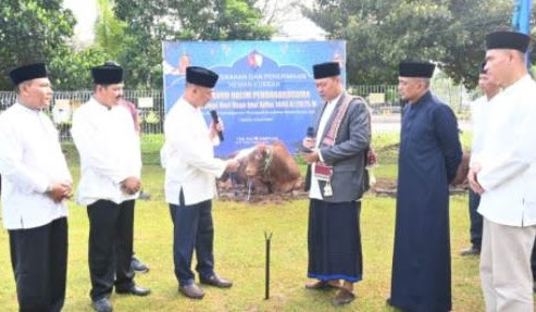Pangkoopsud I Serahkan Hewan Korban di Hari Raya Idul Adha
