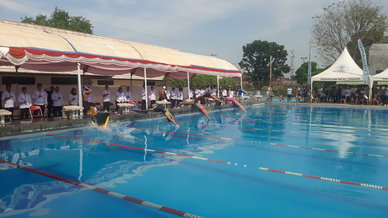 600 Atlet Ikuti Kejuaraan Nasional Finswimming di Kota Cirebon