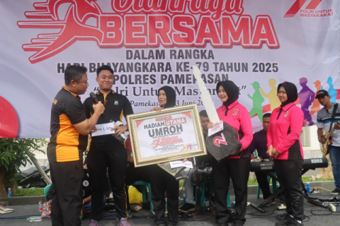 Sambut HUT Bhayangkara ke-79, Polres Pamekasan Gelar Olahraga Bersama, Perkuat Sinergi
