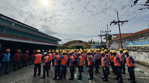 Tingkatkan Kompetensi Menuju Zero Accident dan Layanan Responsif PLN UP3 Madura Gelar Akademik Yatek 2025