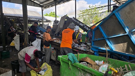Pemkot Yogyakarta Uji Coba Pemilahan Sampah di Depo dengan Padat Karya