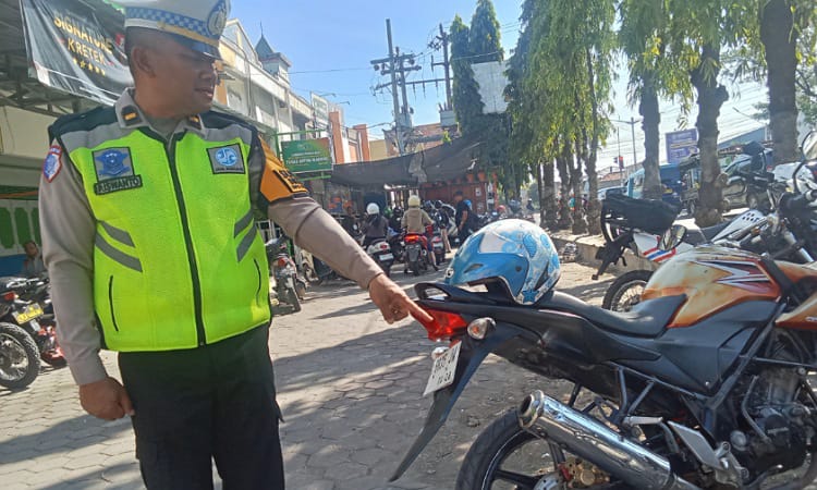 Mengganggu Ketertiban Umum, Polisi Razia Sejumlah Kendaraan Yang Berknalpot Brong di Pemalang