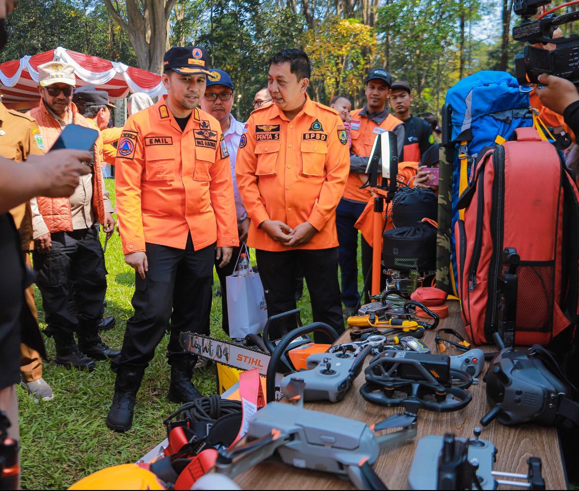 Wagub Jatim Emil Dardak Pimpin Apel Kesiapsiagaan Kebakaran Hutan dan Lahan