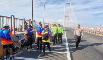 Jembatan Suramadu Telan Korban, Pesepeda Bangkalan Tewas Ditabrak Pick Up Usai Ikuti Event Funbike di Surabaya
