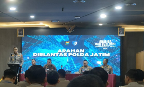 Berikan Pelayanan Terbaiknya, Satlantas Polres Ngawi Raih Juara 3