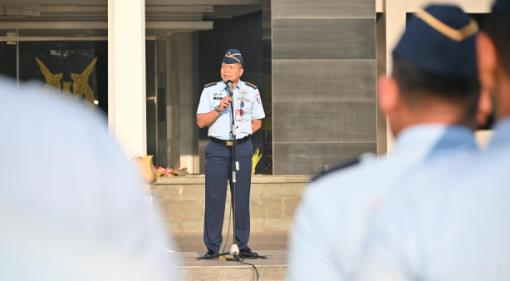 Melalui Apel Pagi, Sahli Bidang SDM Kodau I : Ikuti Aturan Hidup Akan Tenang