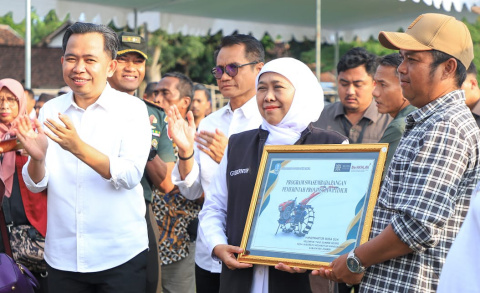 Dorong Produksi Hasil Pertanian di Jember Meningkat, Gubernur Khofifah: Bantuan Alsintan Jadi Langkah Menuju Kedaulatan Pangan Jatim