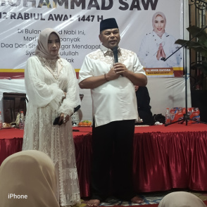 Peringatan Maulid Nabi Muhammad SAW di Kediaman Wabup Sidoarjo, Pak Rahmat : Banyak Manfaat Dari Bersholawat