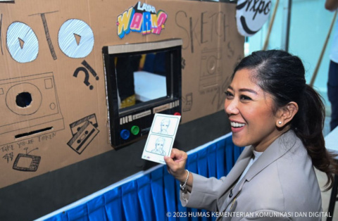 Menteri Komunikasi dan Digital Meutya Hafid yang hadir dalam GameTech Exhibition, Sabtu (20/9/2025) menilai kreativitas mahasiswa sebagai modal penting bagi transformasi digital Indonesia.