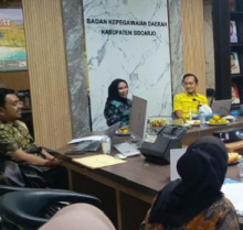 Bupati Sidoarjo Lantik Ulang 7 Pejabat, Keputusan Yang Dinilai Tidak Menghormati Keberadaan Tim Inspektorat Dari Kemendagri