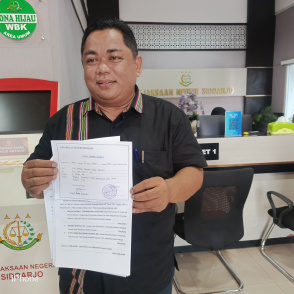 Kepala Dinas Perkim Sidoarjo dan PT Purnama Indo Investama Dilaporkan ke Kejari Terkait Kasus Tembok Mutiara Regency