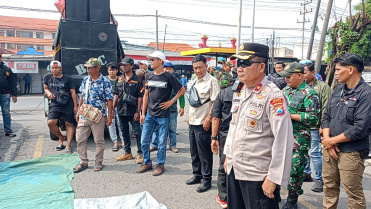 Warga Semambung Gruduk PT Dayasa Aria Prima, Protes Debu dan Limbah Berbahaya