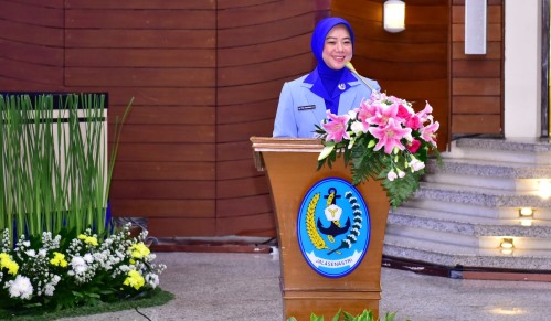 Ketua Cabang Berdiri Sendiri Jalasenastri Seskoal Hadiri Sertijab Ketua Cabang Berdiri Sendiri Jalasenastri AAL