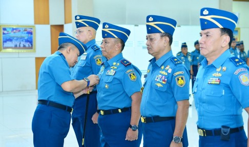 Danseskoal Pimpin Sertijab Tiga Jabatan Strategis di Lingkungan Seskoal