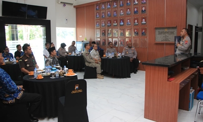 Jamin Harkamtibmas Kondusif, Polres Tuban Bersinergi dengan Forkopimda Tekankan Pentingnya Kerja Sama Lintas Instansi