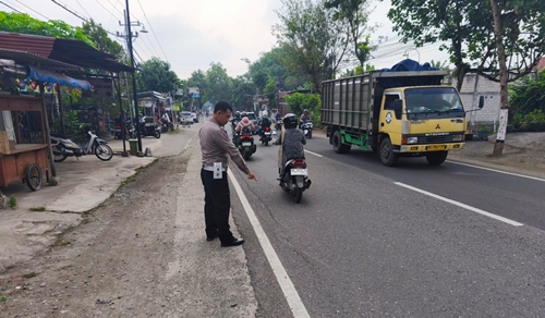 Tabrakan di Sukorejo Ponorogo: Kepala Desa Meninggal Dunia Usai Tabrak Motor Pelajar