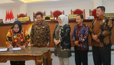 DPRD dan Pemkab Ponorogo Sepakati APBD 2026, Fokus Peningkatan PAD di Tengah Penurunan Dana Pusat