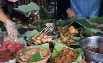 Pasar Kamis Wage Pemalang,Tawarkan Nuansa Kehidupan Makanan Jaman Dulu