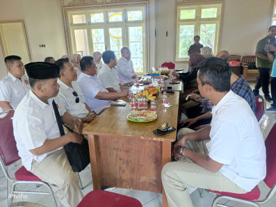 Bawaslu Sidoarjo Lakukan Pemutakhiran Data di Kantor DPC Gerindra