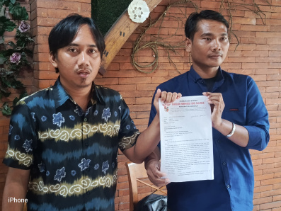 Bupati Sidoarjo Dilaporkan ke Mabes Polri, Hari Ini Kortas Tipikor Mabes Polri Periksa Fenny Apridawati dan Andjar Surjadianto