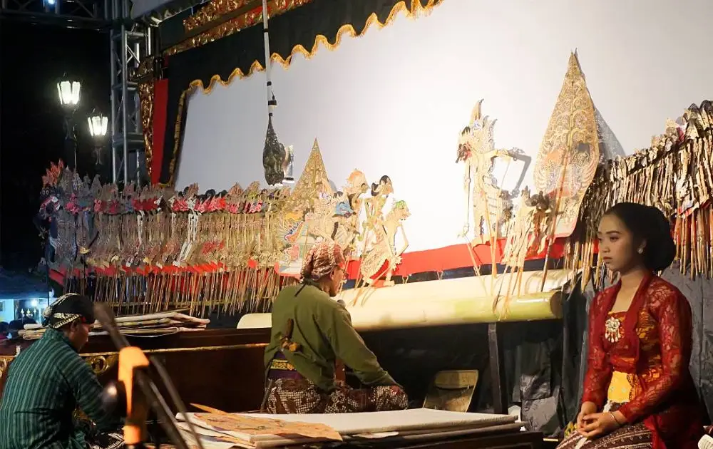 Digelar Gratis untuk Masyarakat, DPRD Jatim Persembahkan Wayang Kulit dengan Lakon Wahyu Jitabsara